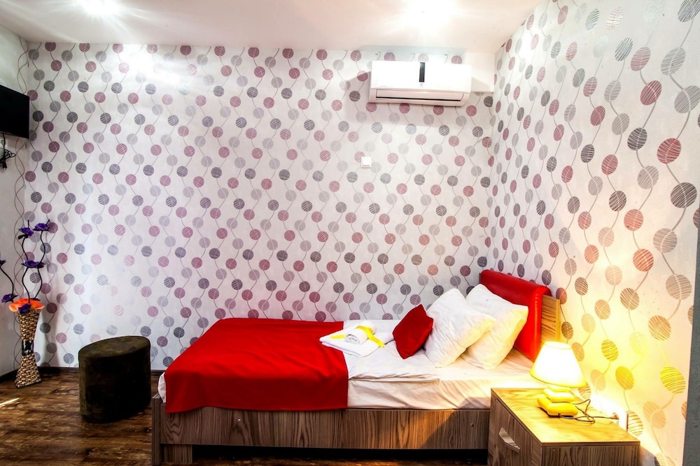 Hotel Ellegance 5