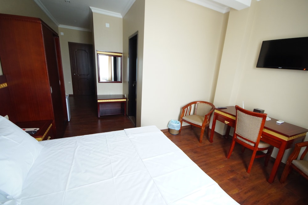 Hotel 725 13