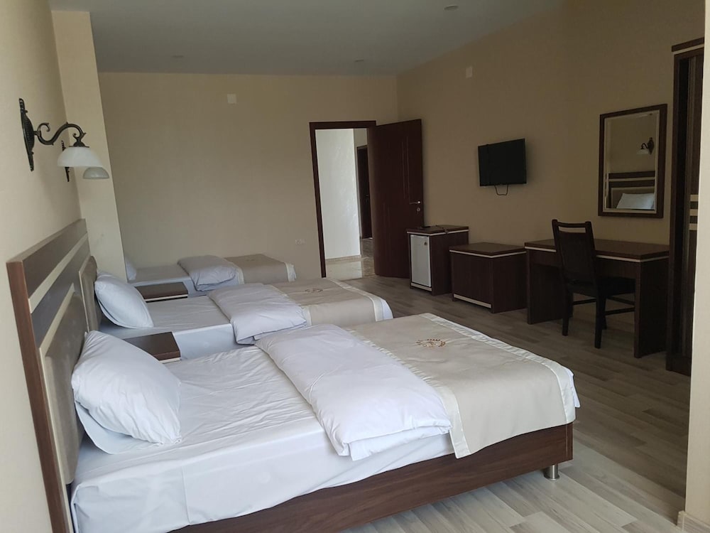 Hotel 725 17