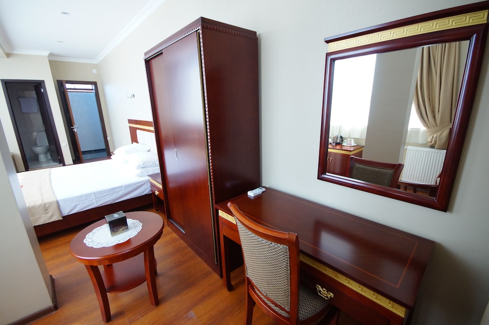 Hotel 725 16