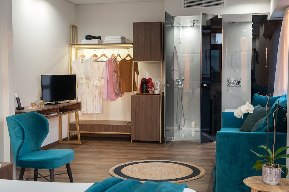 B for Boutique Athens Signature Hotel 9