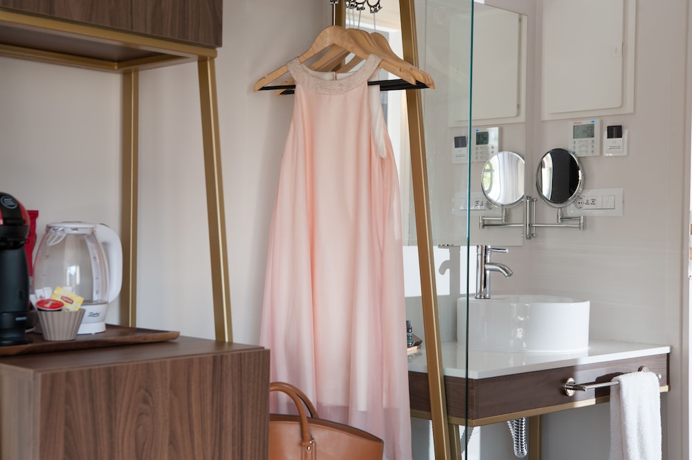 B for Boutique Athens Signature Hotel 16