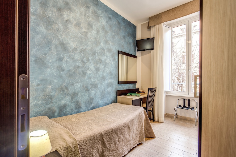 Buonarroti Suite 24