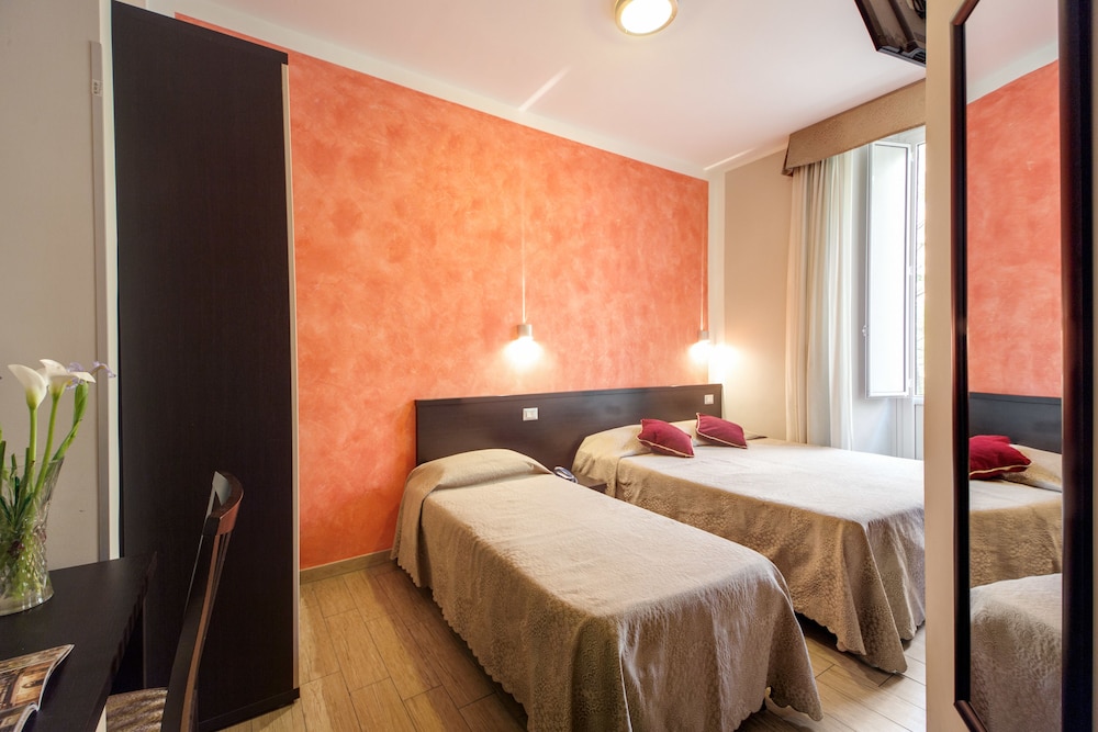 Buonarroti Suite 4