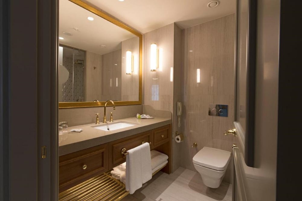 Millennium Istanbul Golden Horn 21
