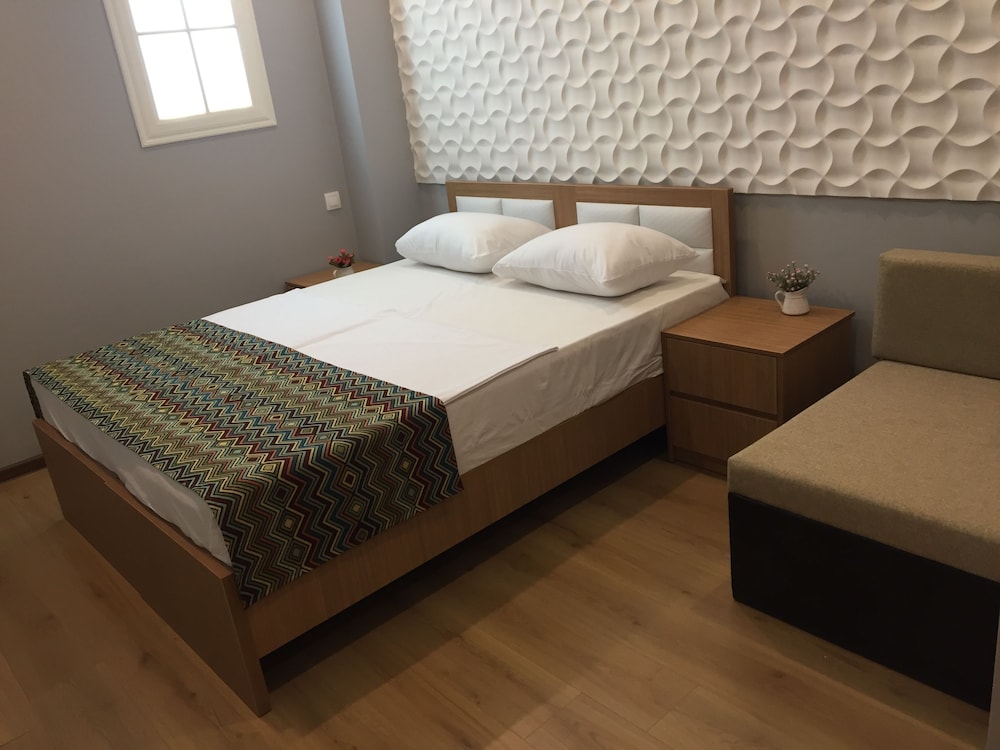 Downtown Hotel Tbilisi 10