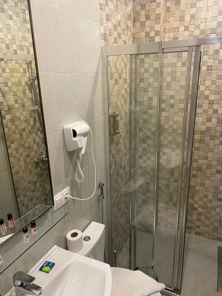 Downtown Hotel Tbilisi 20
