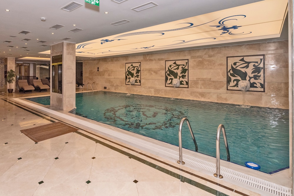 Hotel Piya Sport 19