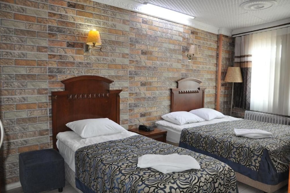 Hotel Red Rose 18