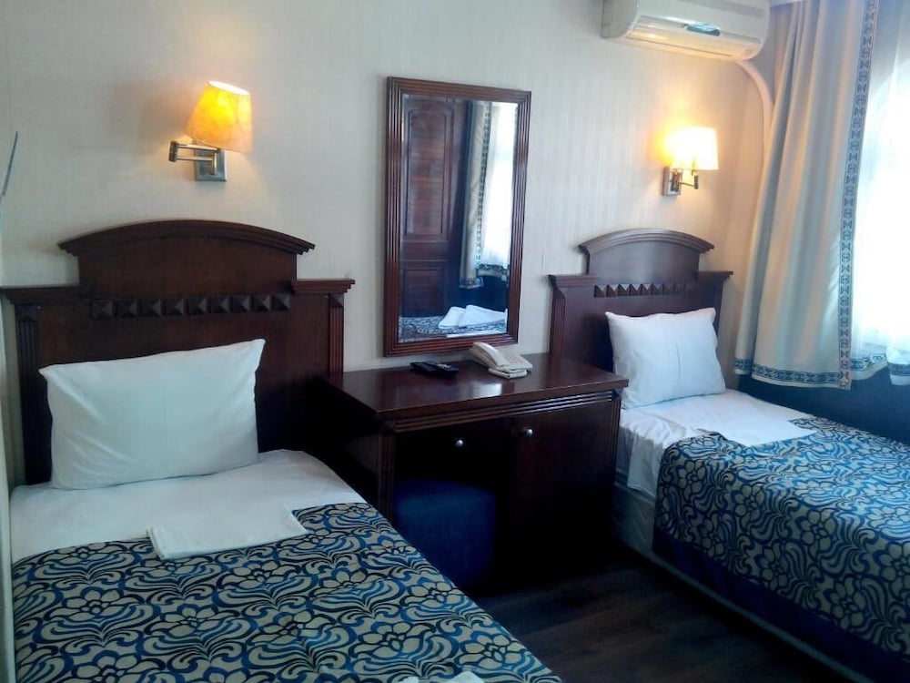 Hotel Red Rose 7