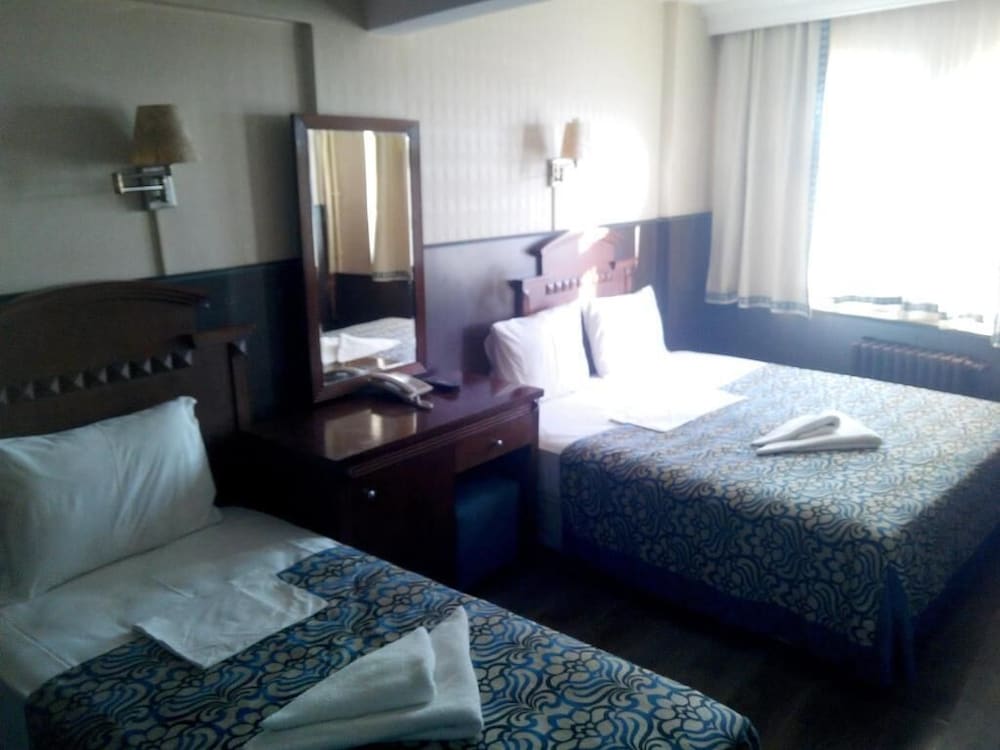 Hotel Red Rose 14
