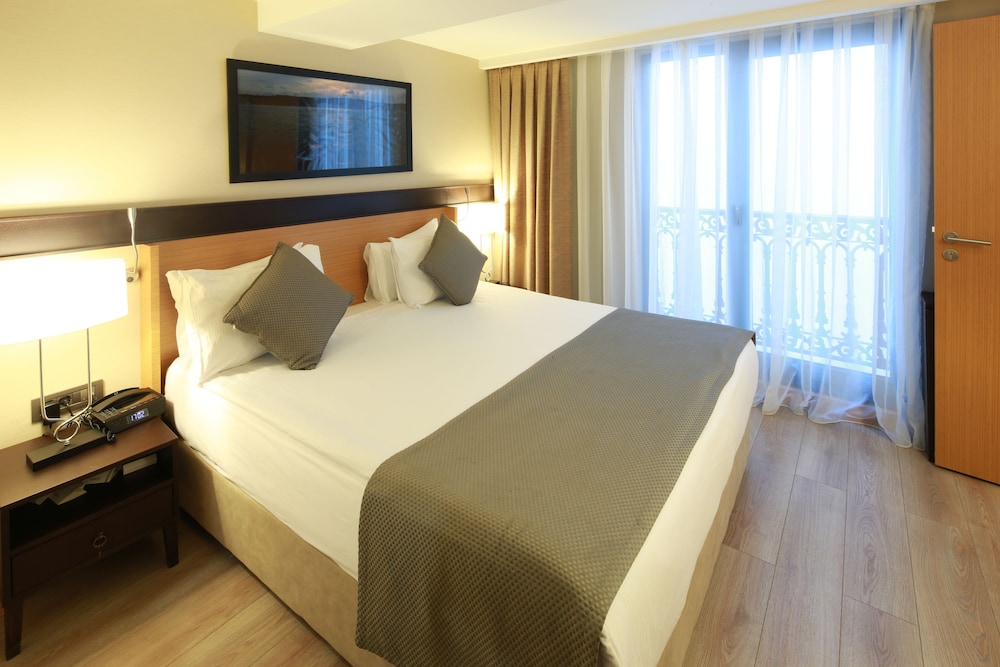Port Bosphorus Hotel 3