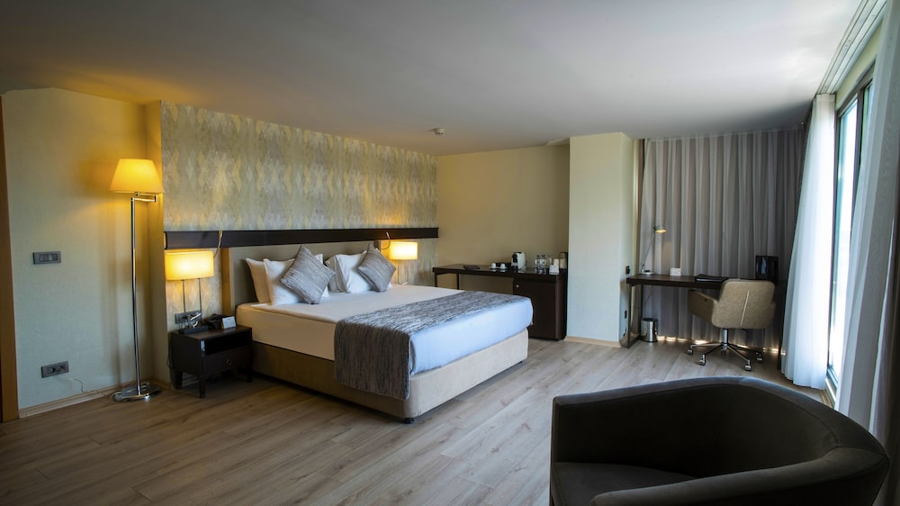 Port Bosphorus Hotel 16