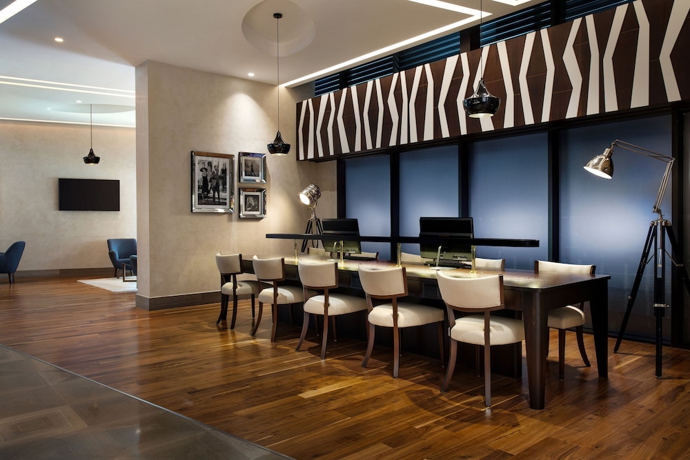 Sheraton Istanbul City Center 6