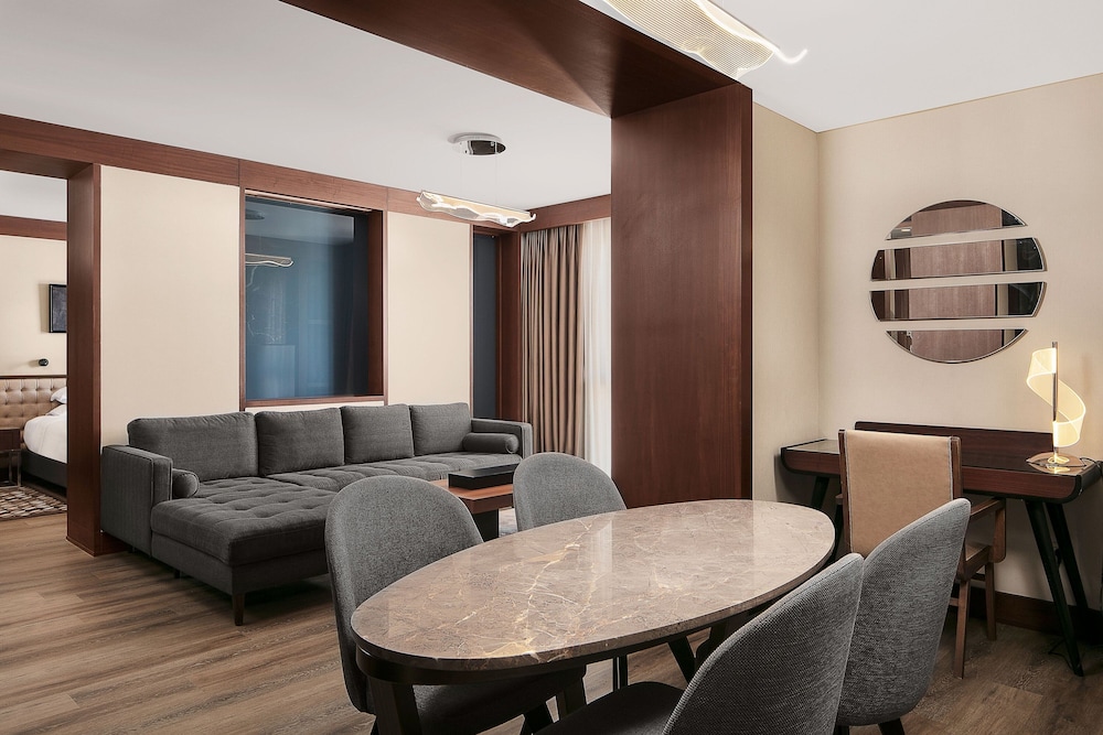 Sheraton Istanbul City Center 23