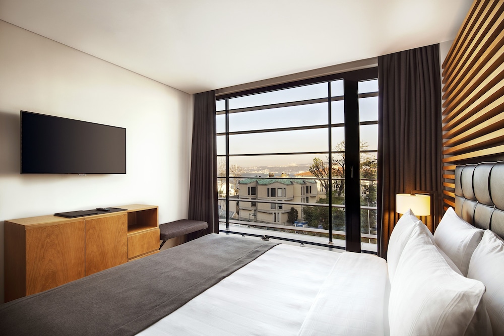 Metropolitan Hotels Bosphorus 19