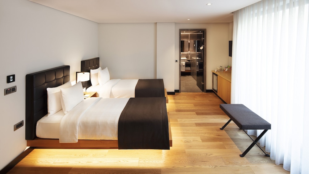 Metropolitan Hotels Bosphorus 18