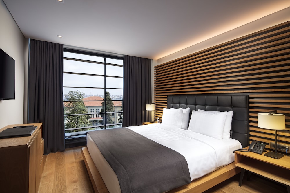 Metropolitan Hotels Bosphorus 14