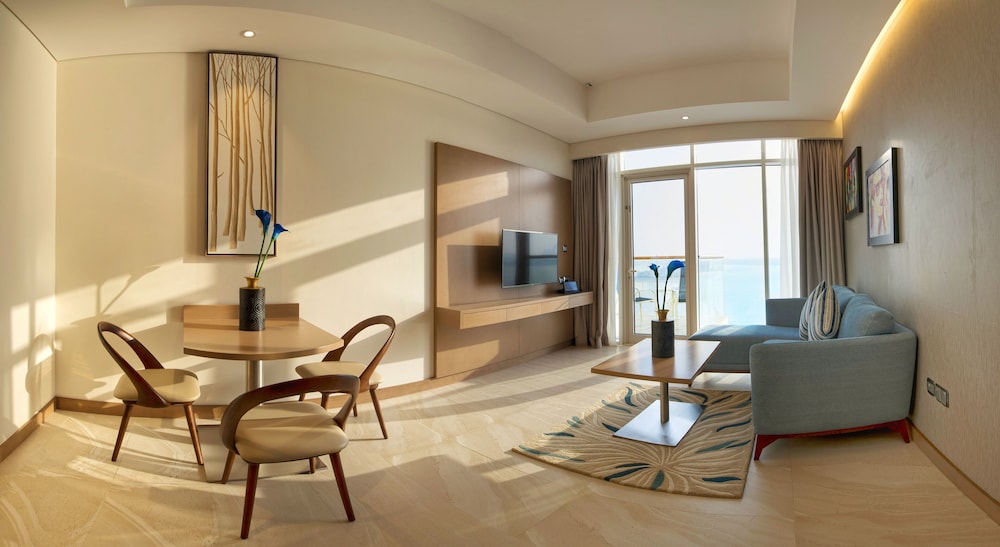 Royal Central Hotel - The Palm 13