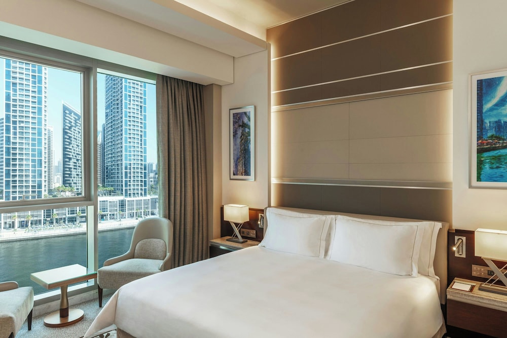 Renaissance Business Bay Hotel, Dubai 18