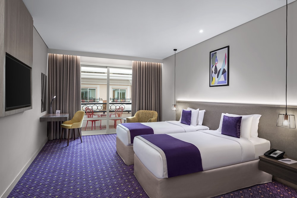 LEVA Hotel Mazaya Centre 11