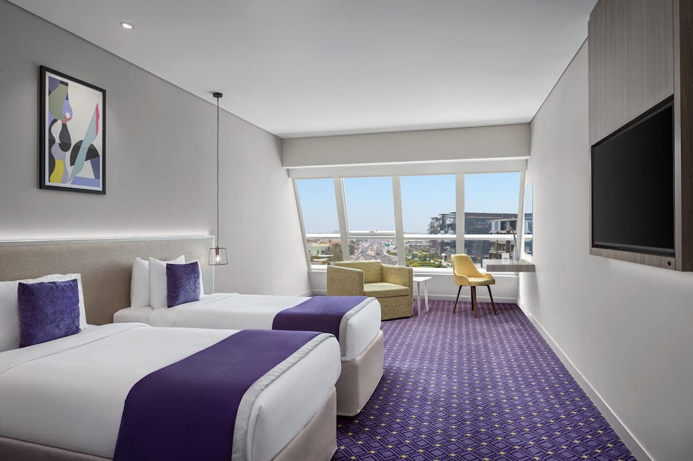 LEVA Hotel Mazaya Centre 7