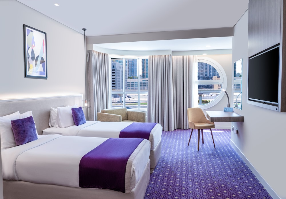 LEVA Hotel Mazaya Centre 14