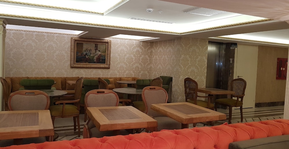 Grand Marcello Hotel 6