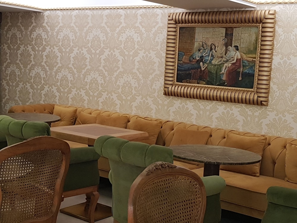 Grand Marcello Hotel 7