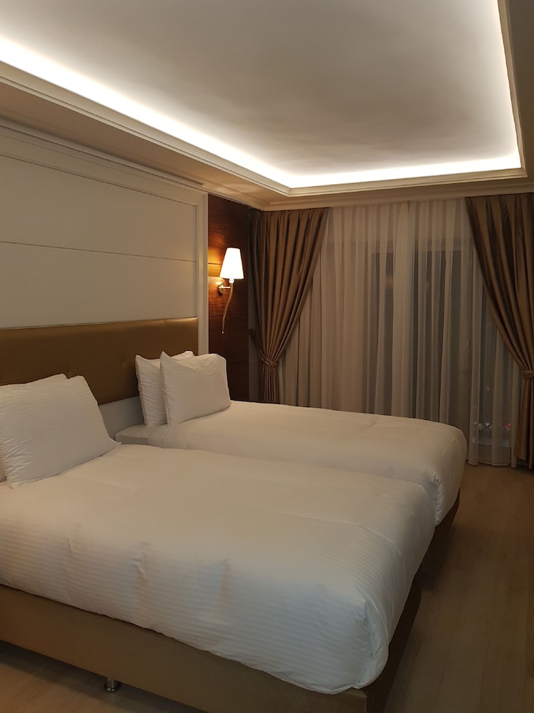 Grand Marcello Hotel 17