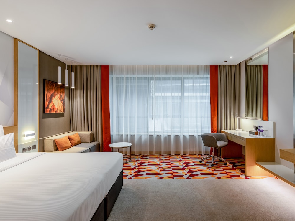 Flora Inn Hotel Dubai Airport 6