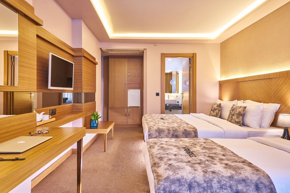 Atro Hotel 17
