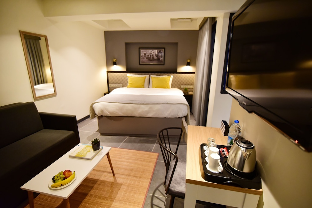 The Row Taksim Hotel 4