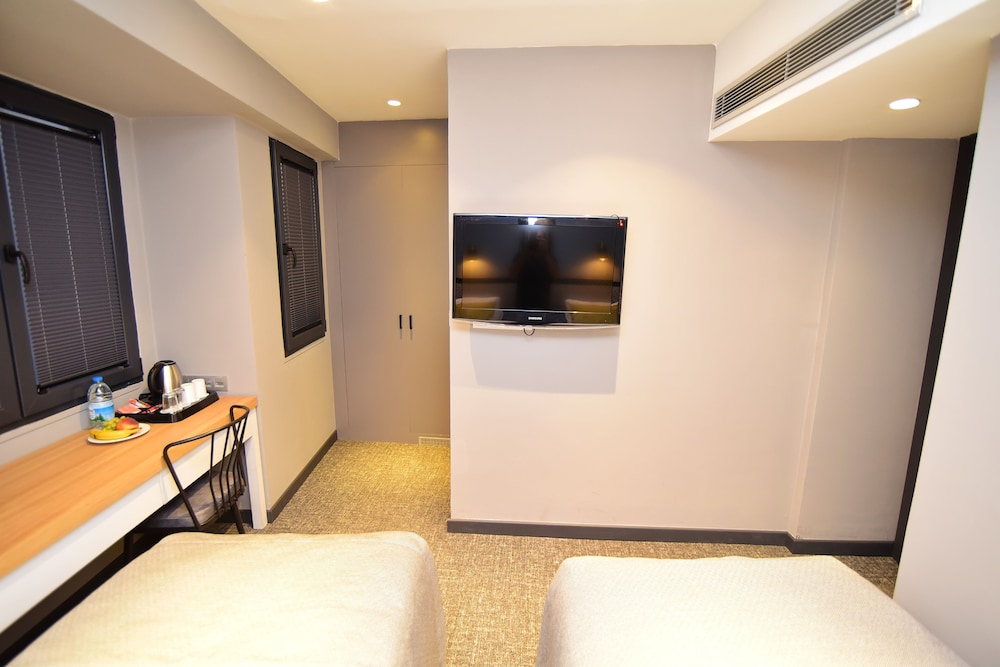 The Row Taksim Hotel 7