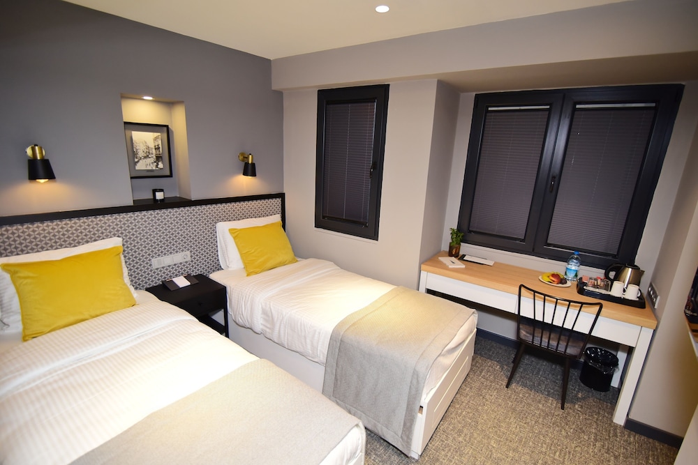 The Row Taksim Hotel 6