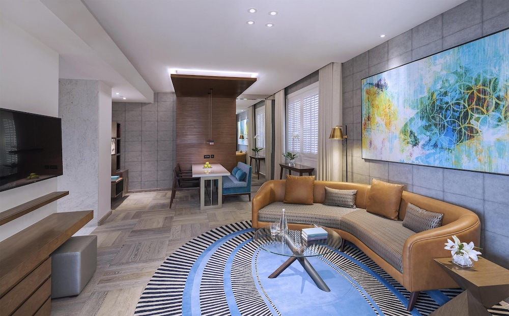 Hyatt Andaz Dubai The Palm 17