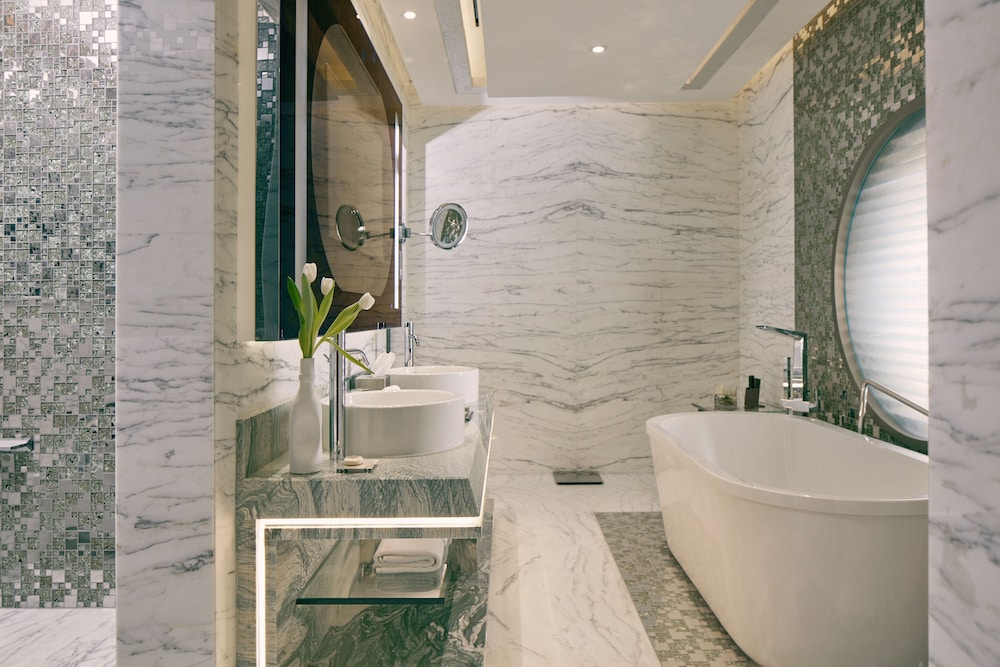 Royal M Hotel by Gewan Abu Dhabi 20