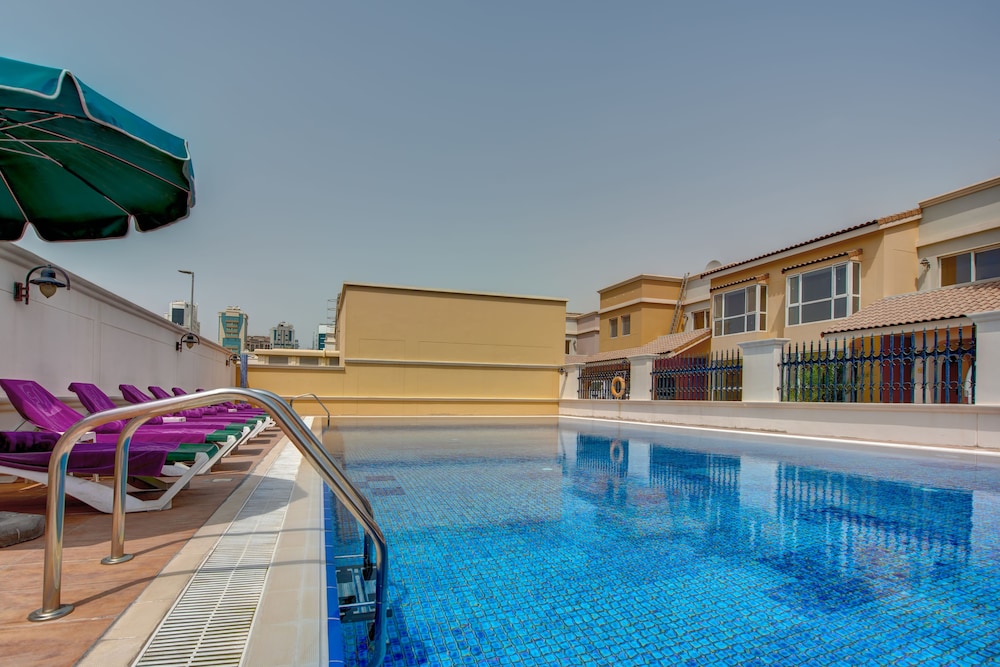 J5 Villas Holiday Homes Barsha Gardens 15