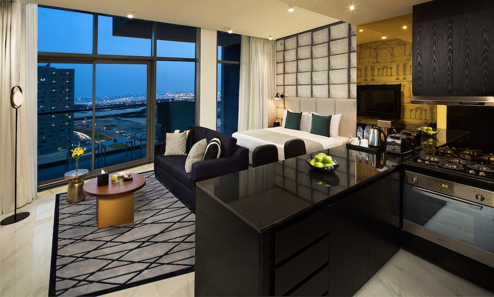 Millennium Atria Business Bay 11
