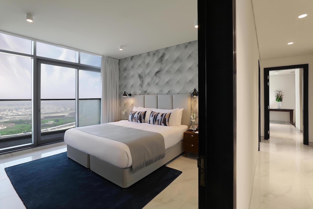 Millennium Atria Business Bay 14