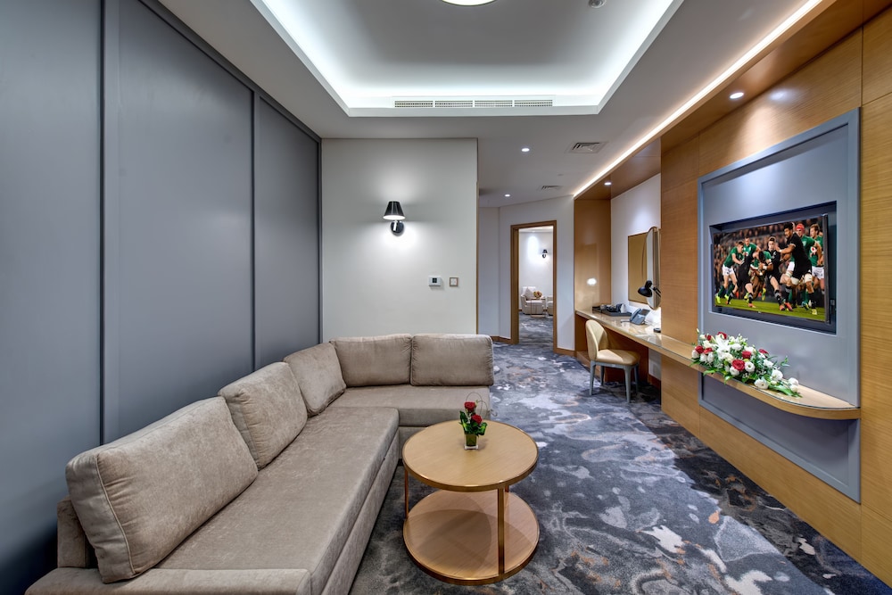 The S Hotel 16