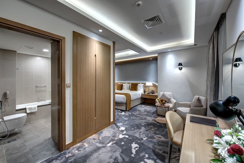 The S Hotel 6