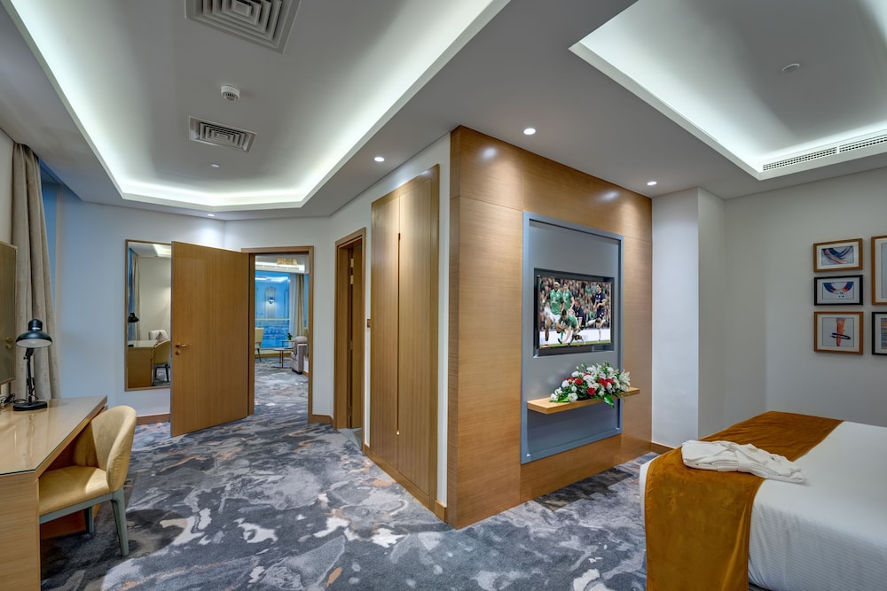 The S Hotel 5