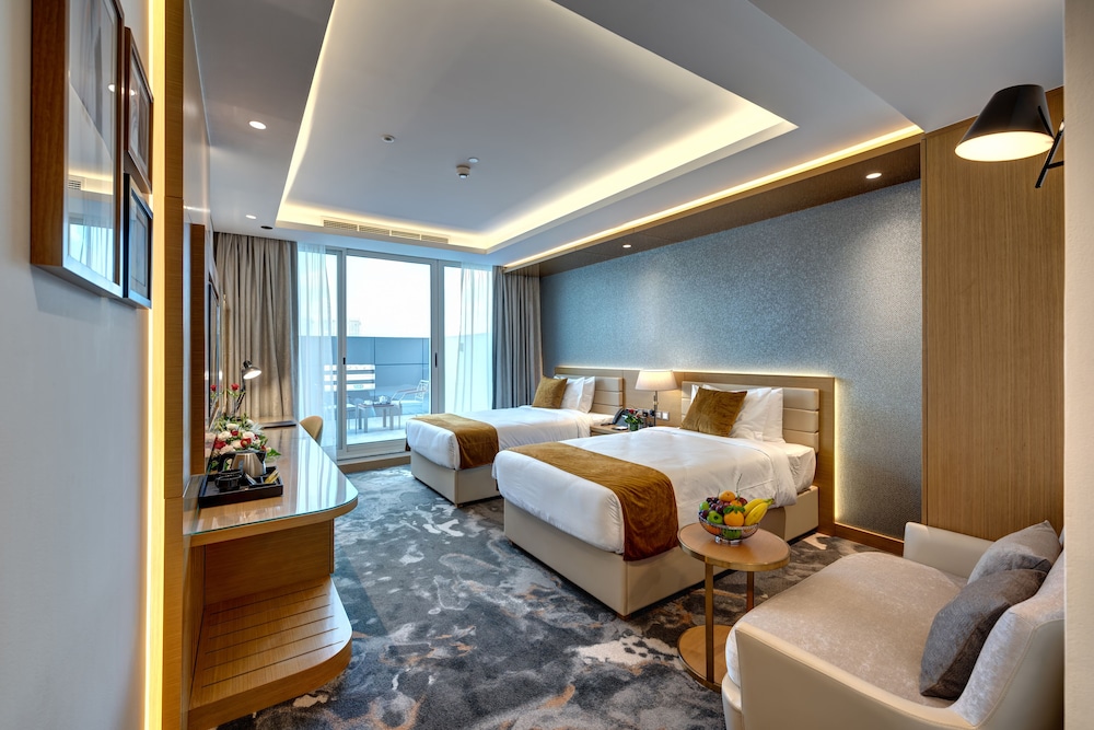 The S Hotel 12