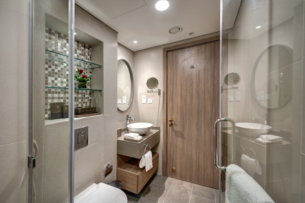 The S Hotel 10