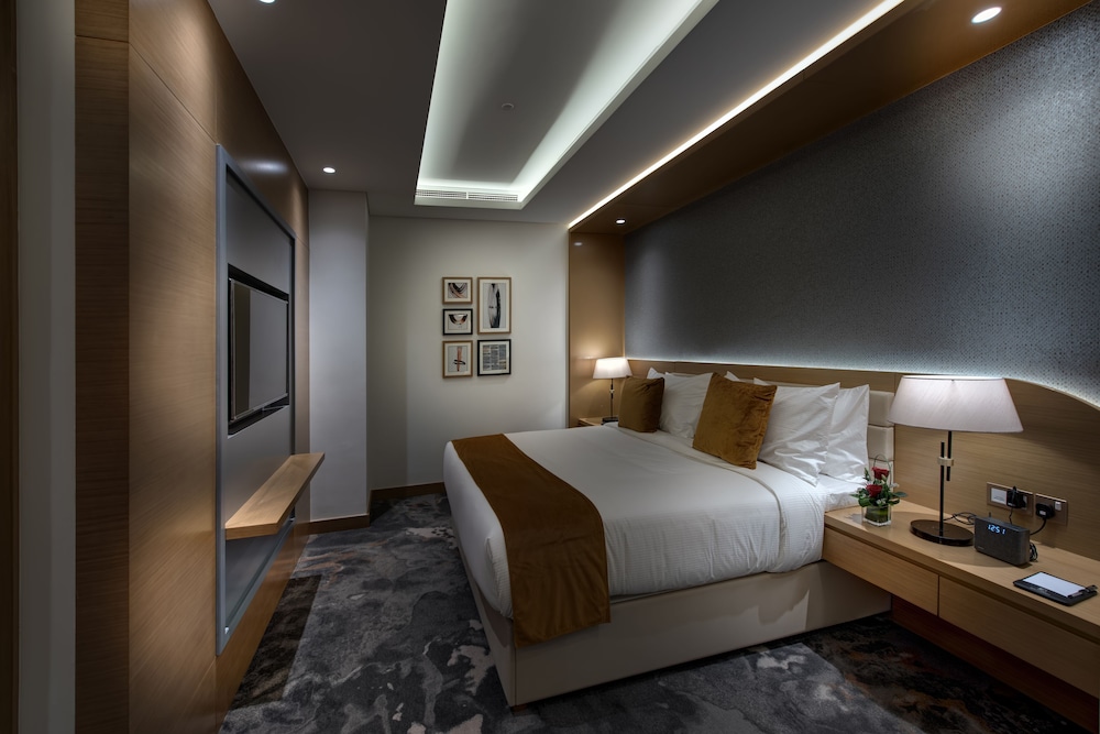 The S Hotel 4