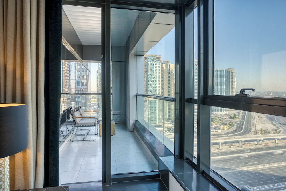 Millennium Place Marina 21