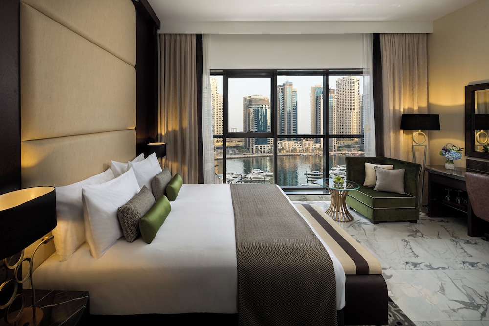 Millennium Place Marina 20