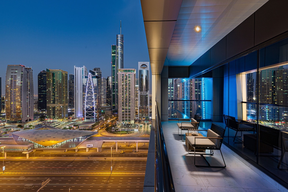 Millennium Place Marina 1