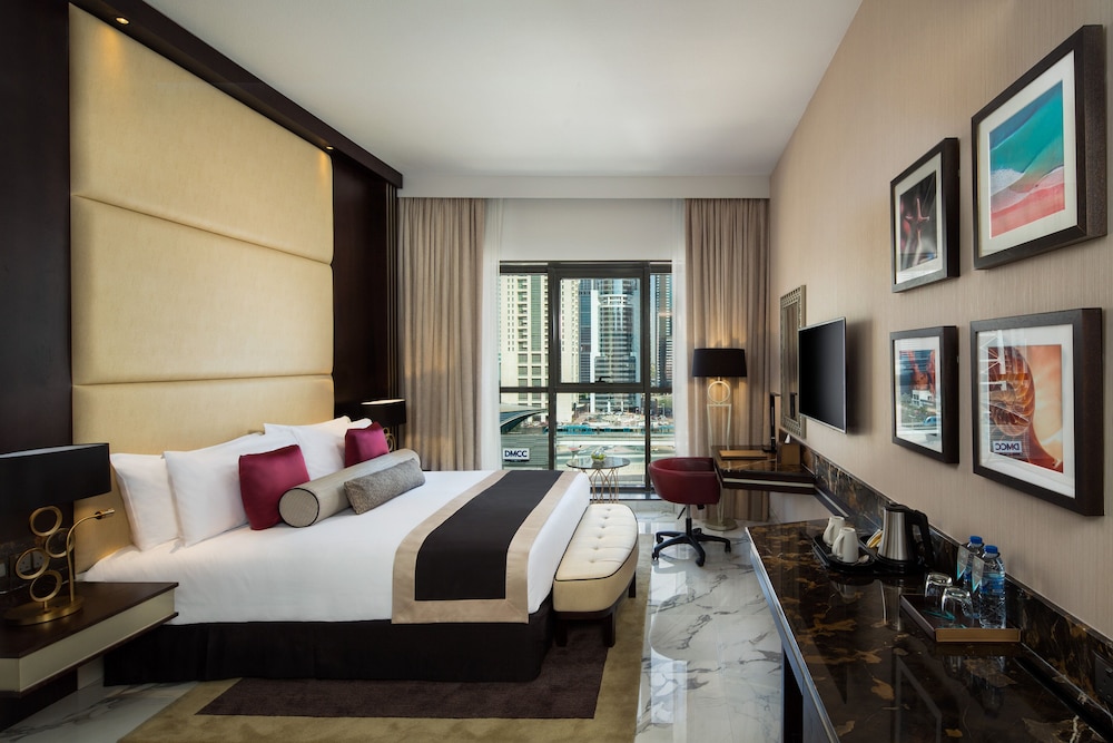 Millennium Place Marina 7